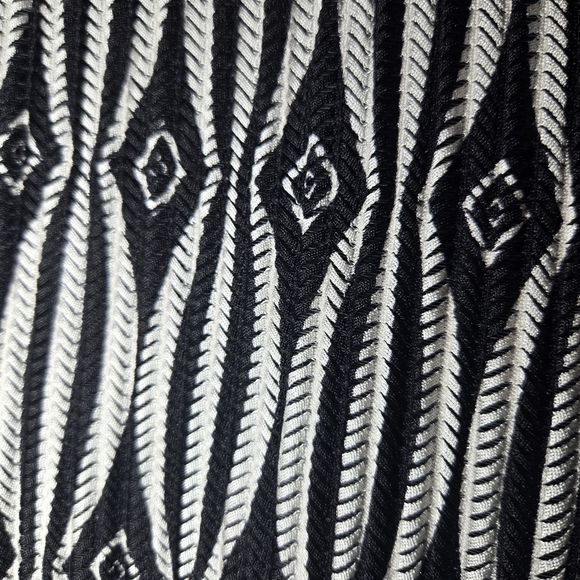 TravelSmith Black and White Geometric One Button Cardigan Womens Medium - Picture 5 of 11